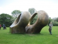 Henry Moore - Double Oval 1966 - 4.JPG